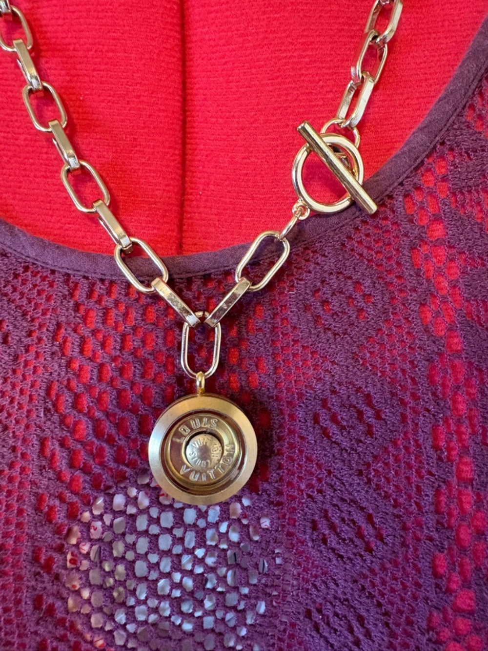 Authentic Louis Vuitton Grommet & Rivet charm with 22" unbranded paperclip chain - Picture 2 of 7